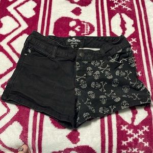 Royal bones half shorts